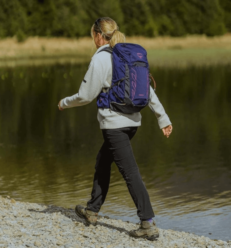 Osprey Tempest 26 Deep Fig Hotspot Pink OneSize