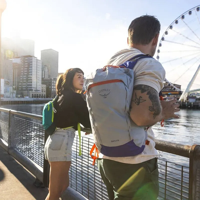 Osprey Daylite Cinch Moody Burgundy OneSize'